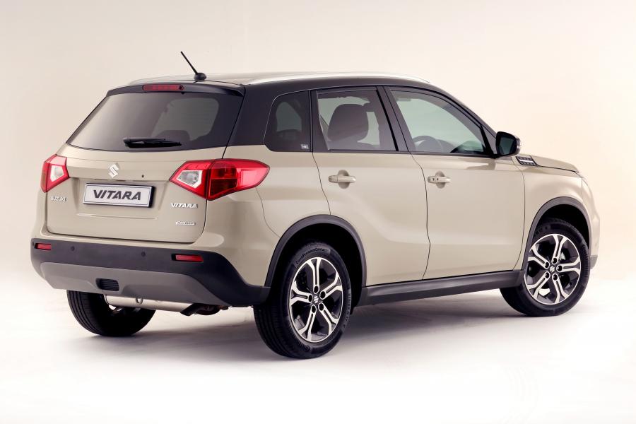  Suzuki Vitara 2015 года  (ZA) (фото 13 из 17)